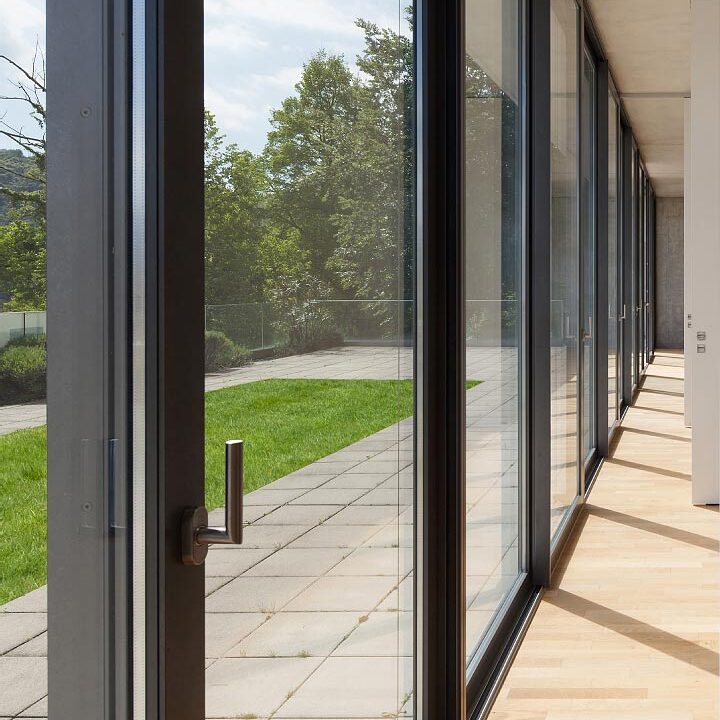 Aluminium doors, a favourite with architects and private clients. Durable and energy efficient.
